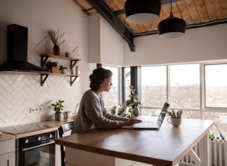 Studia online &ndash; tych b&lstrok;&eogon;d&oacute;w nie pope&lstrok;niaj!